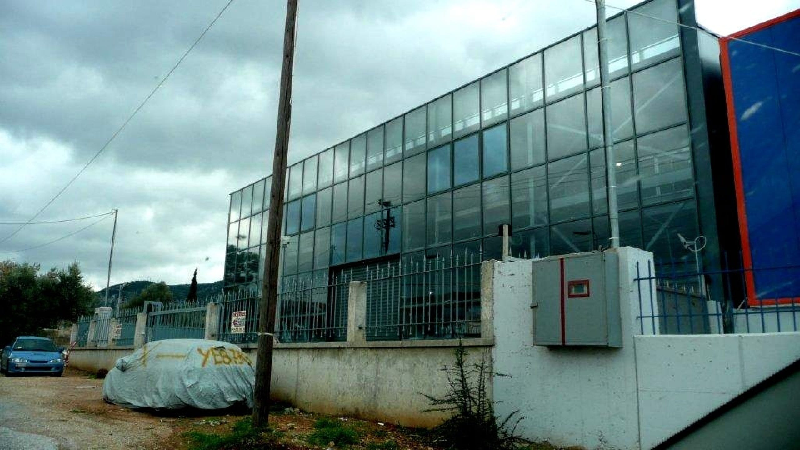 Αλουμινοκατασκευές στον Ασπρόπυργο - Αφοί Κουκουλογιάννη
