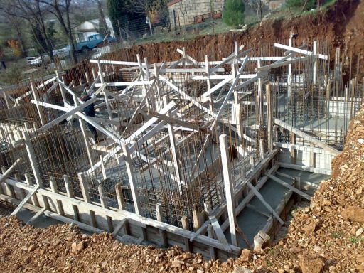 Εργασίες θεμελίωσης, Μεζονέτα στην Κρύα Ιωαννίνων